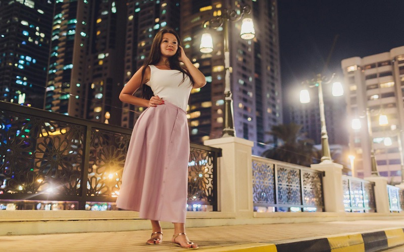 What to Wear in Dubai? Luxury Fashion & Dress Code