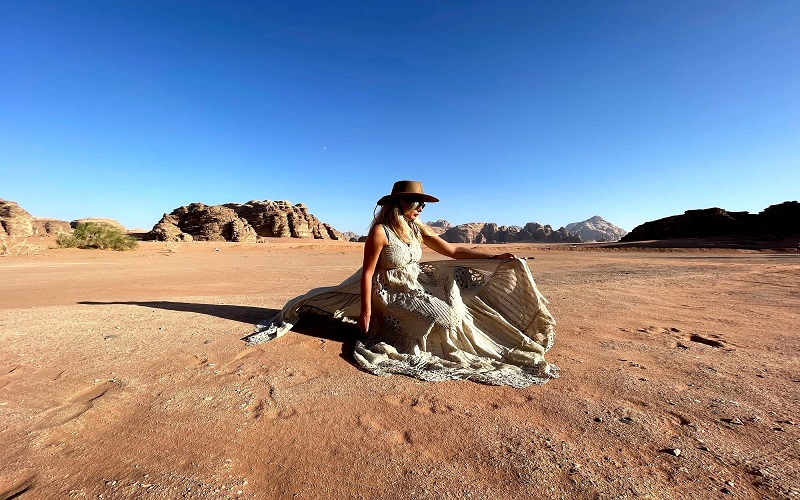 What to Wear on a Desert Safari in Style?
